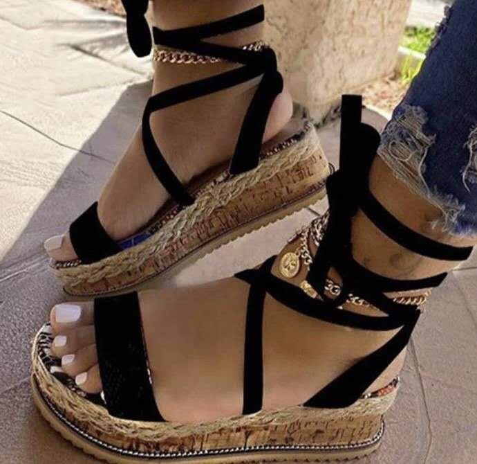 Women’s Tie up Sandals